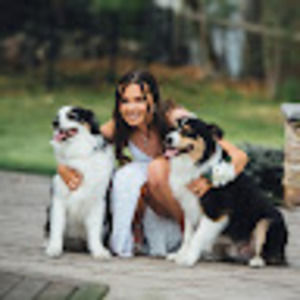 Meet your Posher, Corrie